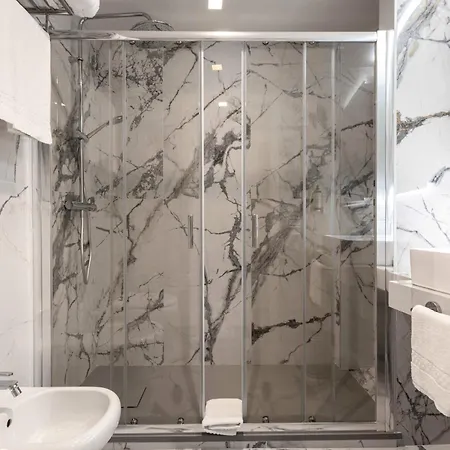 At Luxury Navona 2 Casa de hóspedes